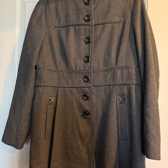 Steve Madden Jacket in Large - Picture 2 of 5